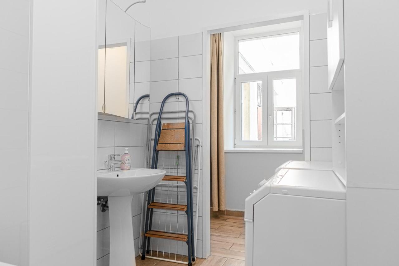 Delightful 2Br Shared Apartment - Ideal For Longstays Viyana Dış mekan fotoğraf